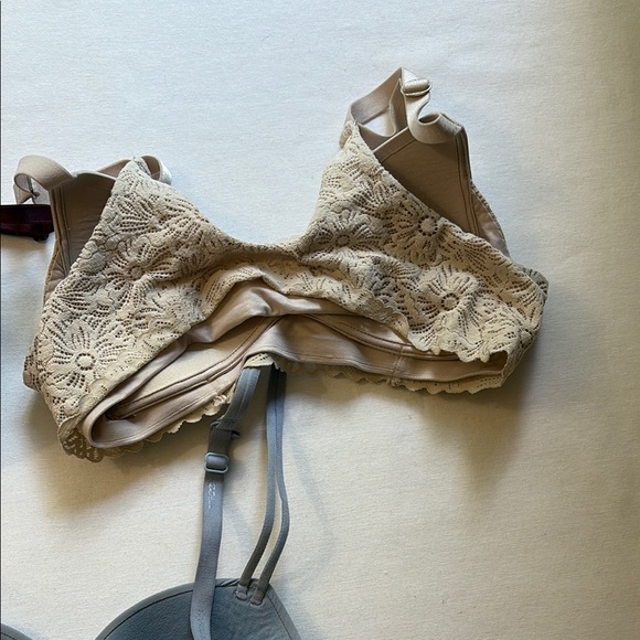Aerie Women's Bra Set - Burgundy, Cream, and Gray - Picture 7 of 10